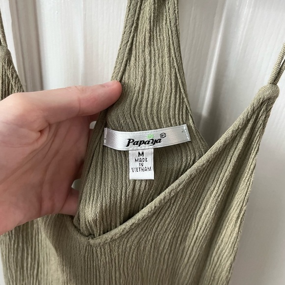 Papaya Green Lace Pattern V-Neck Tank Top Size Medium - Picture 10 of 14